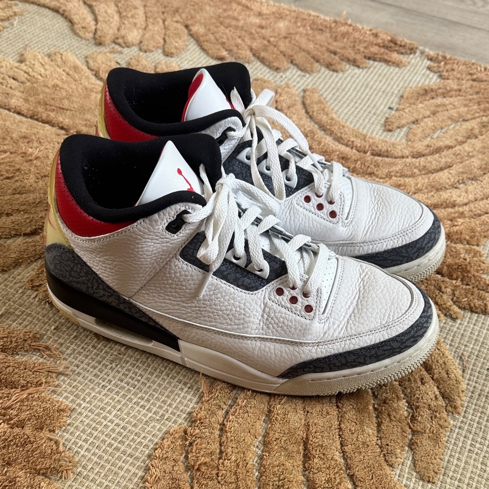 Jordan 3 Retro SE Fire Red Denim